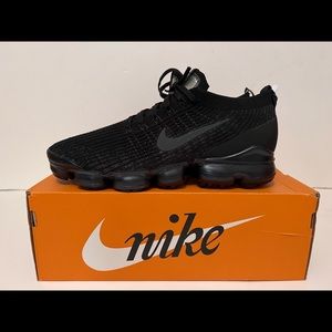Nike Air VaporMax Flyknit 3 Triple Black 2019 Men’s Size 10.